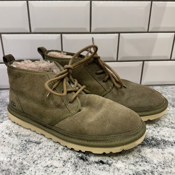 UGG Neumel Chukka Boots Olive‎ Green Suede Shearling Lined Men's Size 10